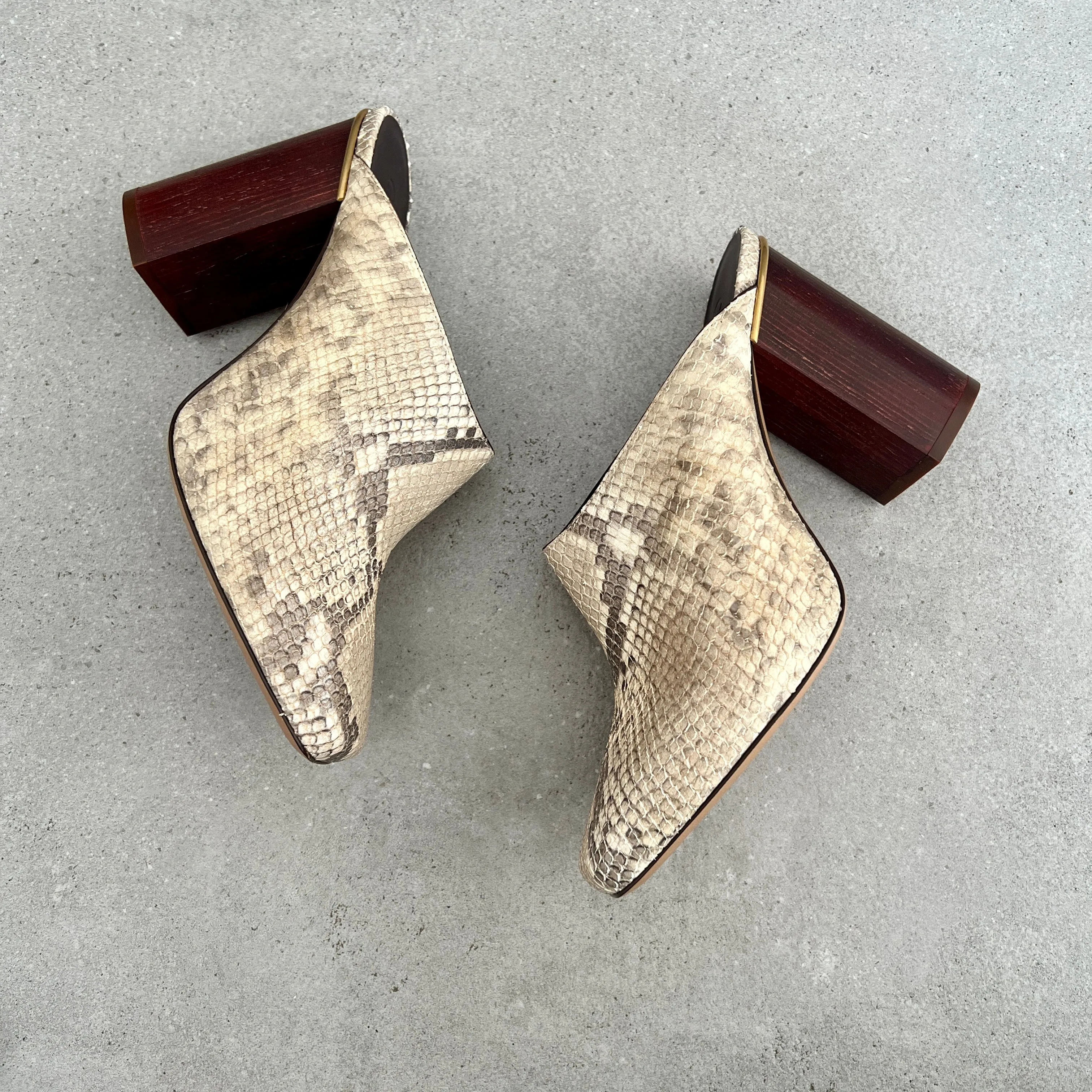 Chloé Shoes Ambre Mule 90, Misty Beige
