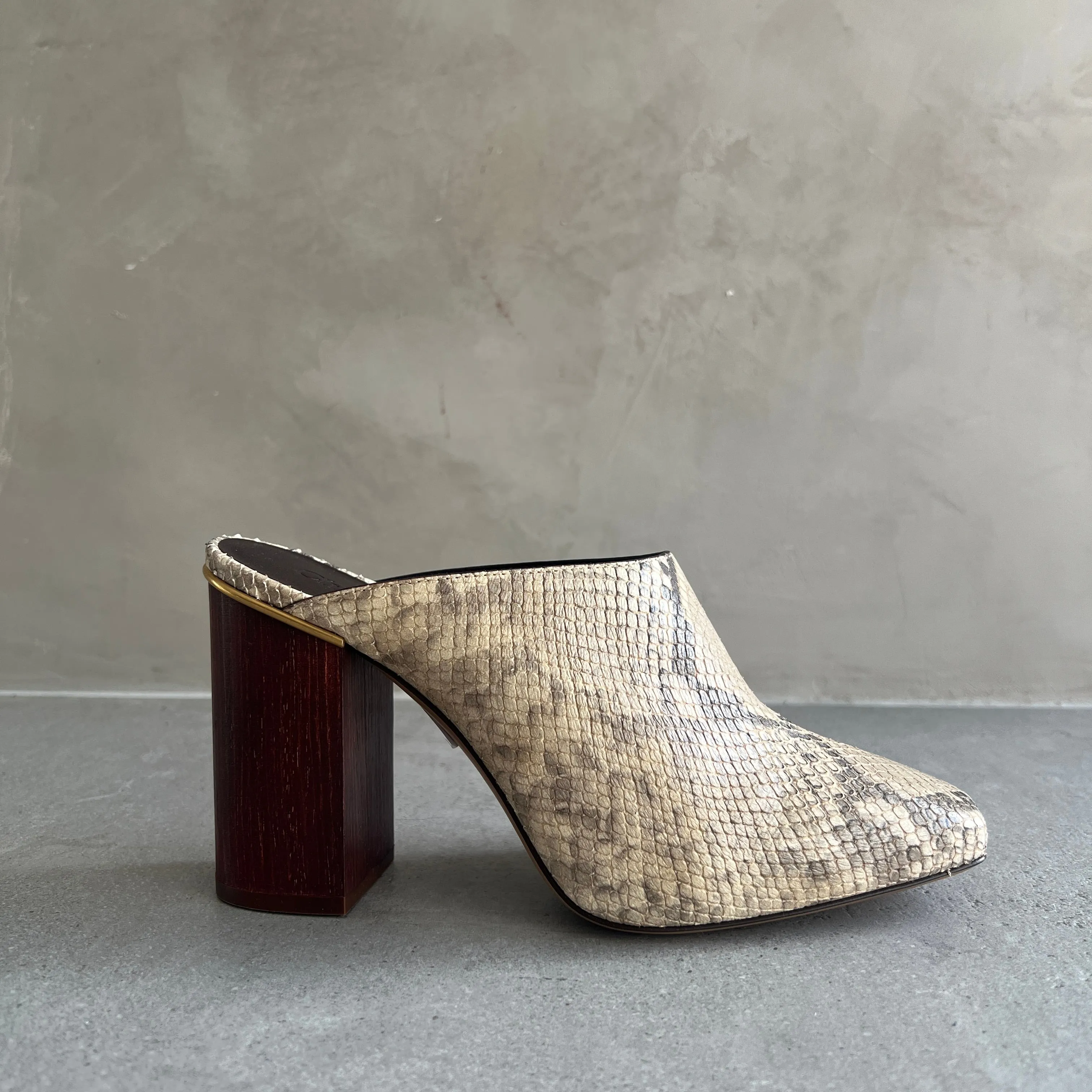 Chloé Shoes Ambre Mule 90, Misty Beige