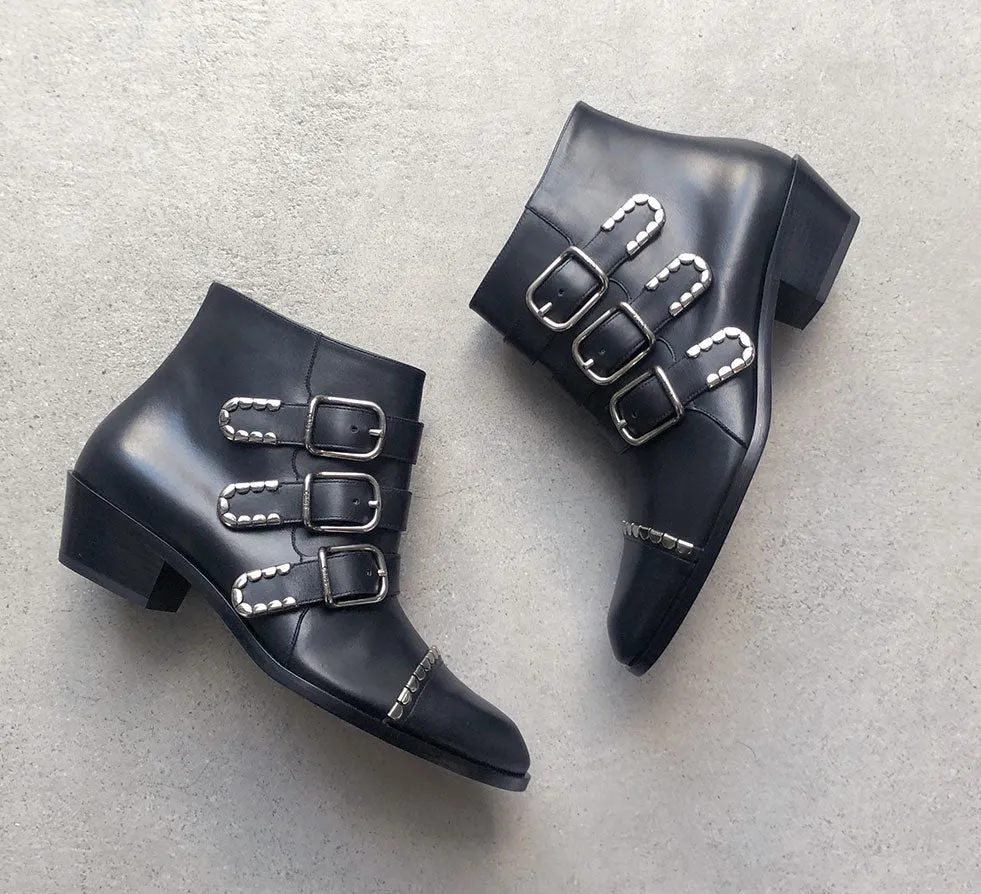 Chloé Shoes Idol Short Boots, Black/Silver