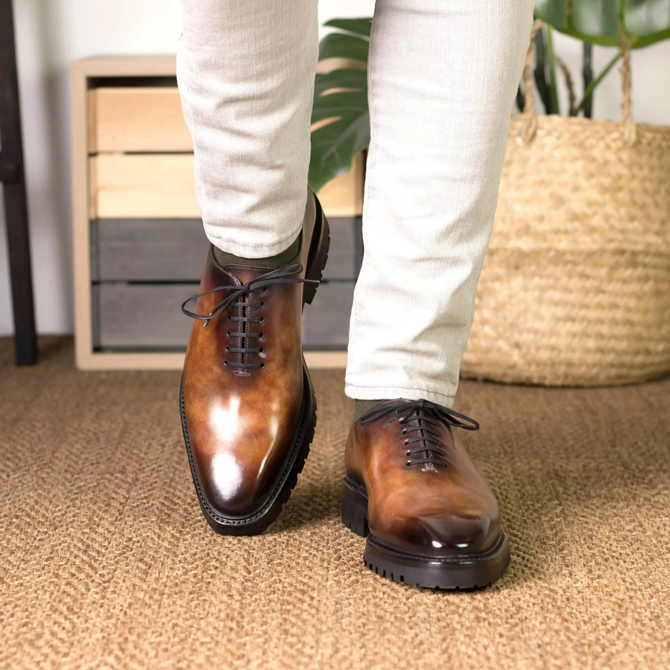 Dapperfam Shoes DapperFam Giuliano in Fire Men's Hand-Painted Patina Whole Cut