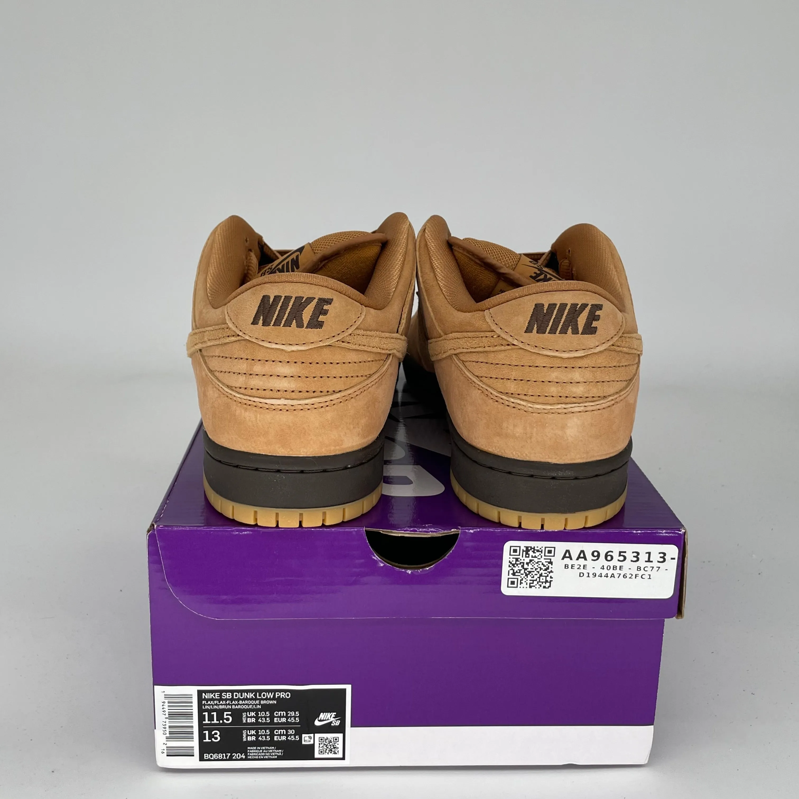 NIKE SB DUNK LOW WHEAT SIZE 11.5 BQ6817-204