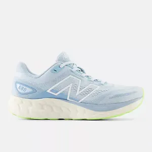 Shoes New Balance Women's 680 V8