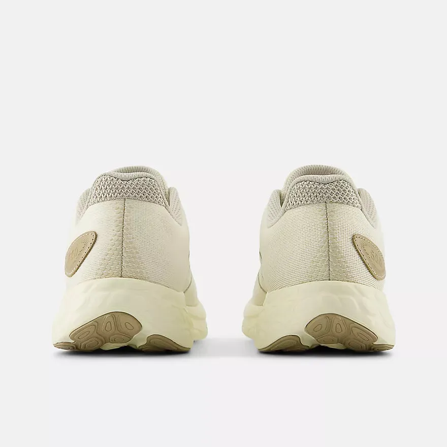 Shoes New Balance Women's 680 V8